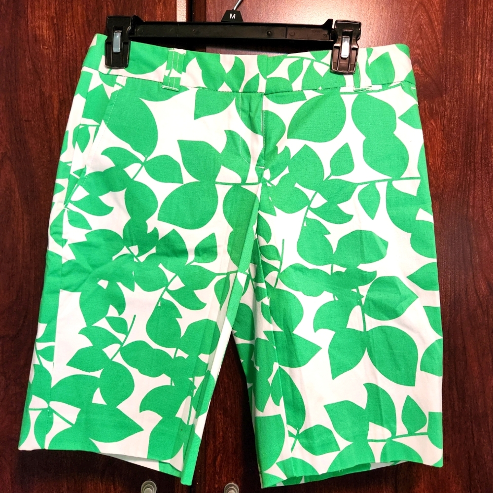 Island Green Leaf Print Shorts IZOD